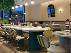 大堂-必胜客(WOW中心城店)