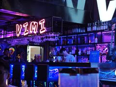 -vimi便利店酒吧