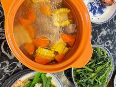 -爱的果实月嫂育婴师(世纪东方店)