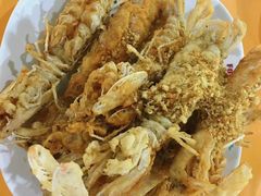 -班赞海鲜市场胖阿姨加工点