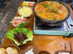 -黔有有贵州酸汤夺夺粉火锅(五味十字店)