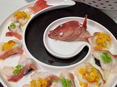 -品海楼·大连海胆锅贴馆(东港店)