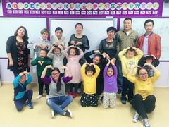 -瑞思少儿中心·少儿英语素养启蒙(勒泰直营校区)
