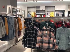 -H&M(星河城店)