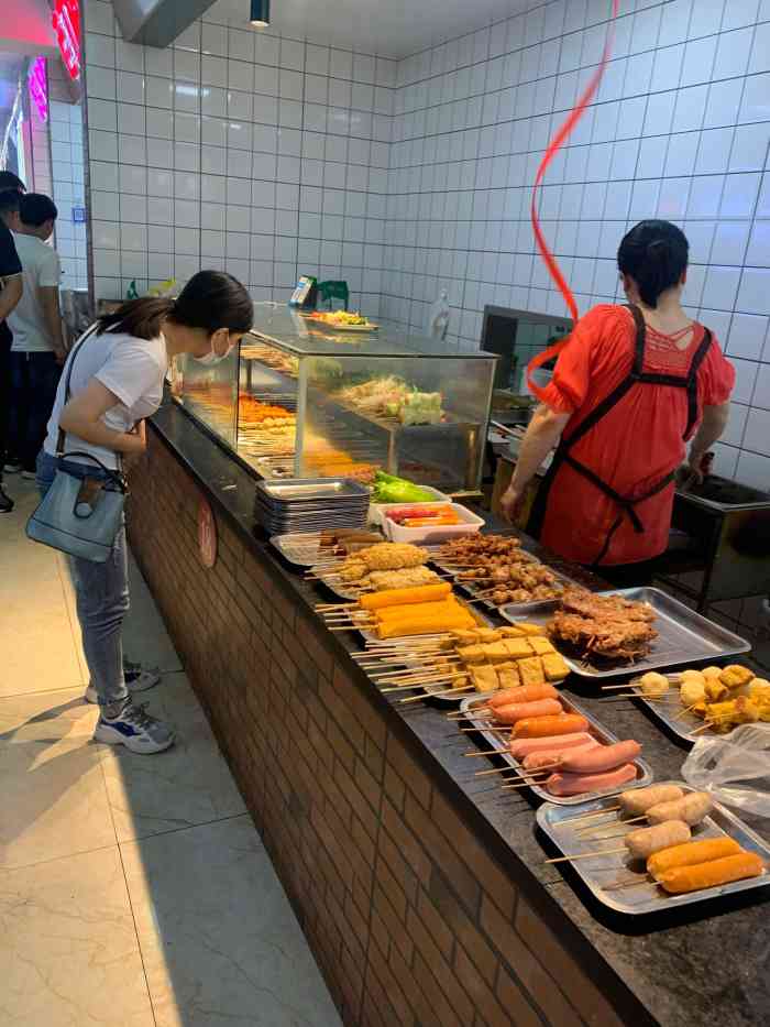 西港路炸鸡炸鸡架-"西港路炸鸡架在秦皇岛市这一边,老老少少都.