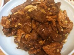 传统老爆三-陈傻子餐厅(世纪都会店)