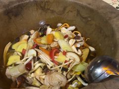 -云南野生菌石锅鱼石锅鸡(大金塔店)