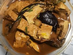 特色铁锅炖嘎牙子鱼-二十一分小锅炖(中心店)