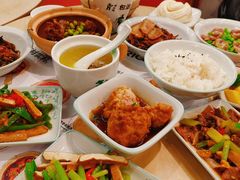 -老乡鸡(上海白玉兰广场店)