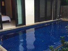 -三亚湾海居铂尔曼度假酒店