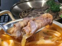 泡菜肥牛汤-本炙炭烤·蒲烧活鳗料理店(金沙洲店)