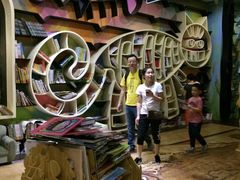 -钟书阁(松江泰晤士小镇店)