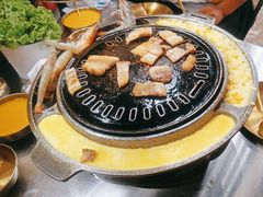 -胡悦里韩式烤肉(芝罘万达广场店)