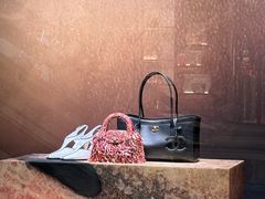 -CHANEL(恒隆广场店)