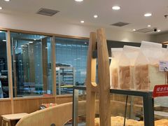 面包甜点陈列柜-面包新语(富力城BT店)