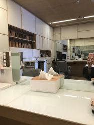 -CARR SALON