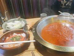 -野山舂·贵州现舂酸汤牛肉(东山店)