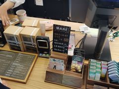 -星巴克臻选(济南万达店)