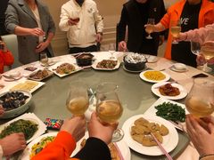 -沙龙酒家