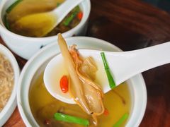-裕兴记•蟹黄面馆(人民广场店)
