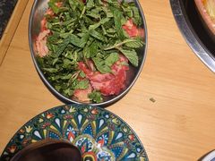 -洱火云南酸菜牛肉火锅(石景山当代商城店)