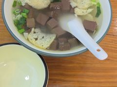 -颐缘居·南翔小笼馆