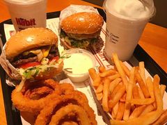 -The Habit Burger Grill 哈比特汉堡(复兴soho店)