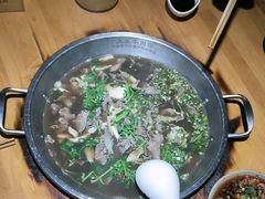 -大众跷脚牛肉馆·非遗传承单位(峨眉山店)