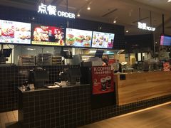 -肯德基(黄岩吾悦店)