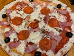 -JINNS锦时 steak&pizza(浸信会礼拜堂旧址店)