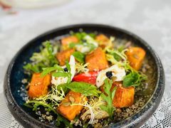 -九月里.自由花园餐厅