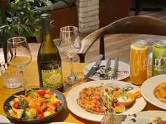 -JINNS锦时 steak&pizza(浸信会礼拜堂旧址店)