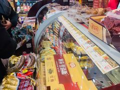 零售区-秋林·里道斯(西七道街店)