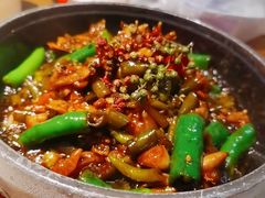 辣牛蛙-老头儿油爆虾(金鹰世界店)