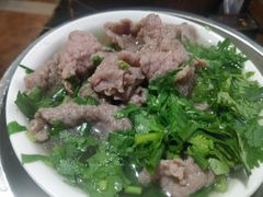 -乐山食古香跷脚牛肉