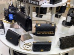 -六六奢品·vintage中古·回收二手奢侈品包包手表首饰(环球港店)