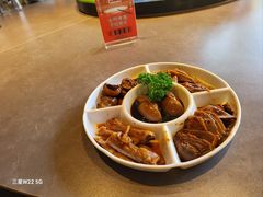 -佬太公海鸭·海鲜大排档(上海总店)