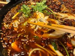 水煮蛙-鸿顺老铁锅美蛙鱼府(解放碑店)