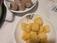 -德林酸菜鱼火锅(南丹店)