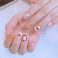 -Pink You美甲洗眉纹绣定制中心