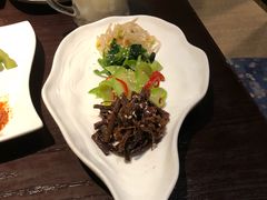 -山川小町·极番烧肉(新地假日广场店)