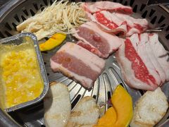 -木槿花韩式炭烤·熟成肉工坊(孙文东路店)