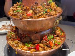 -老佛爷铜炉蛙锅(东门老街店)