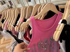 -眷顾自助服装工作室(中南金石国际广场A座店)