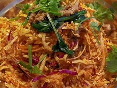 -喝丢一只鞋海鲜烧烤·海肠捞饭(东关街店)