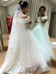 点击看大图 -觅白婚纱礼服馆