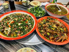 -江湖黑大兔(杨家坪店)