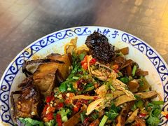-梅溪·小伙子干挑面(安吉总店)
