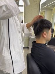 -慕名造型