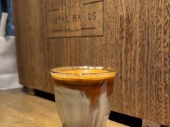 -Metal hands·铁手咖啡